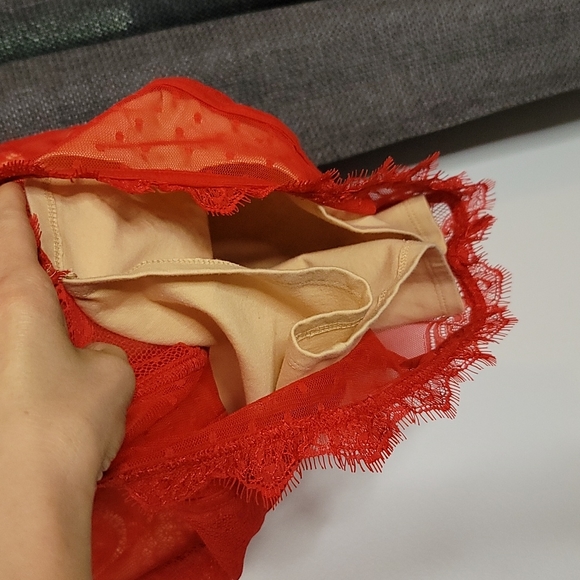 BEBE red lace dress - Picture 13 of 17